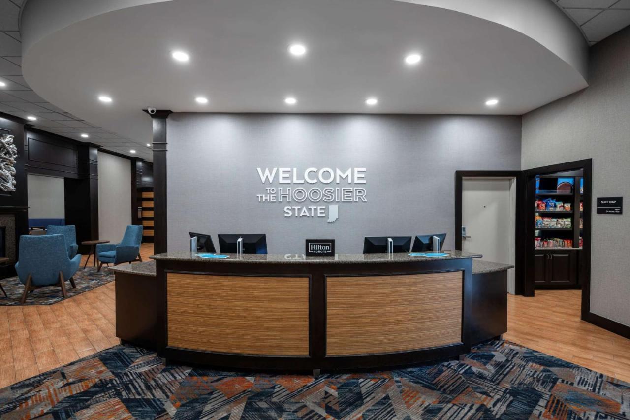 Hampton Inn Evansville Airport Bagian luar foto