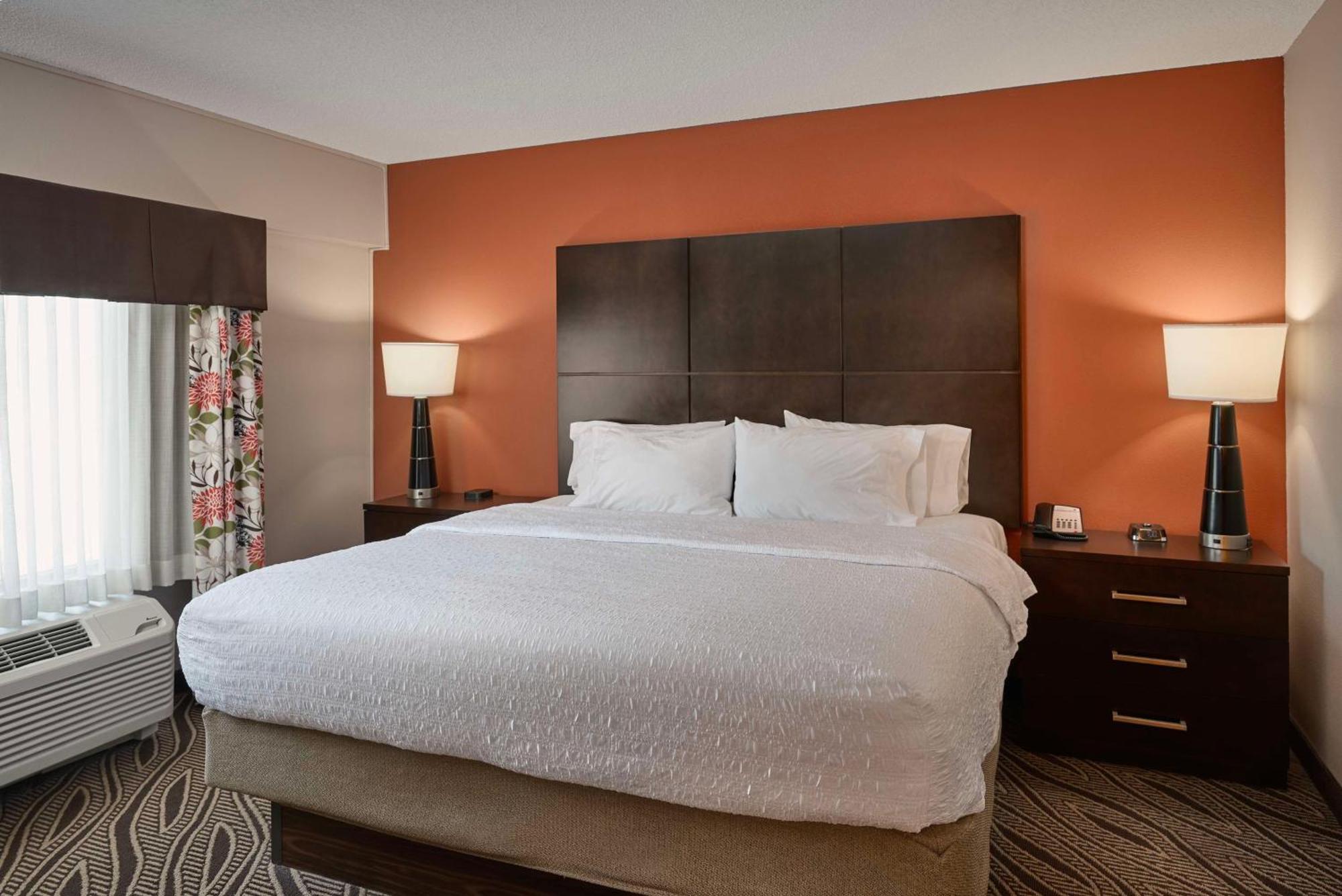 Hampton Inn Evansville Airport Bagian luar foto